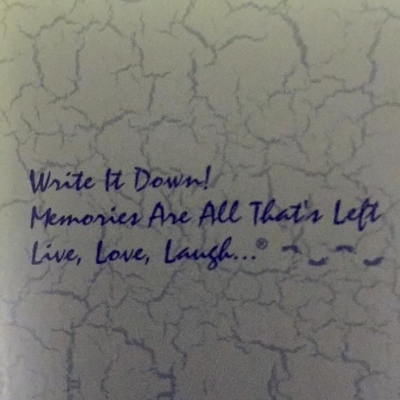 Email and websites passwords online journal - Picture 3 of 10